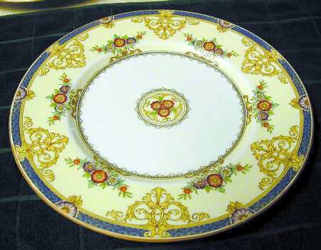 B1099 Dinner Plate