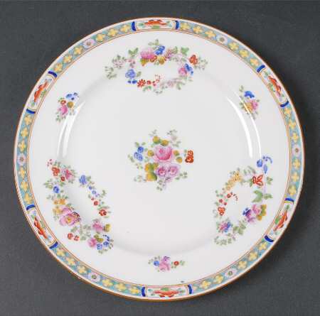B806 Luncheon Plate