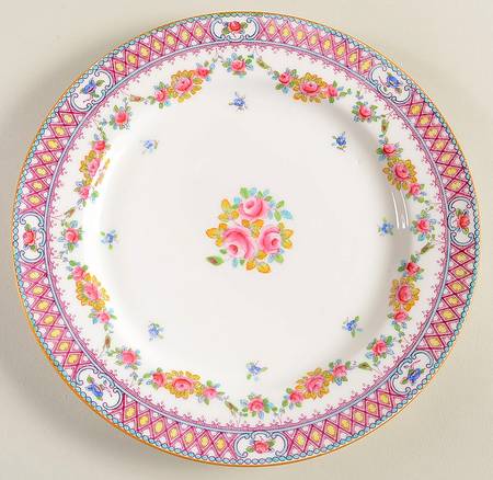 B819 Luncheon Plate