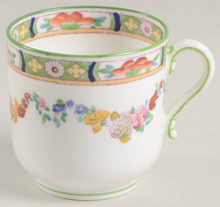 B824 Footed Demitasse Cup
