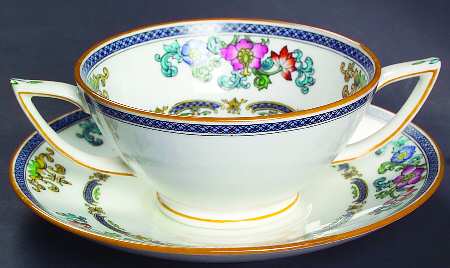 B898 (Smooth Edge) Footed Bouillon Cup & Saucer