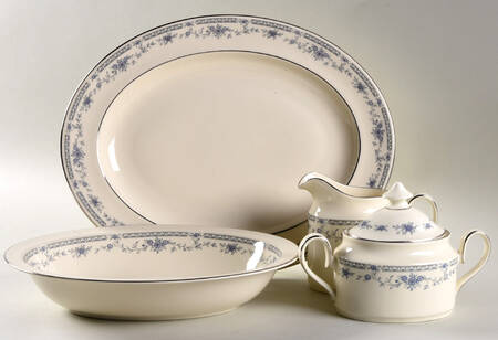 Bellemeade 5 Piece Hostess Set by Minton