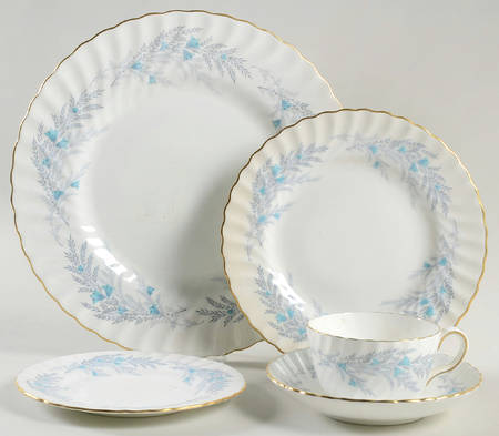Belbrachen 5 Piece Place Setting