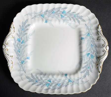 Belbrachen Handled Cake Plate