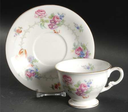 Berkshire Footed Cup & Saucer Set