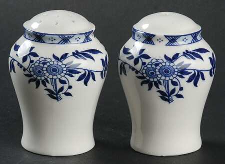 Blue Delft Salt & Pepper Set