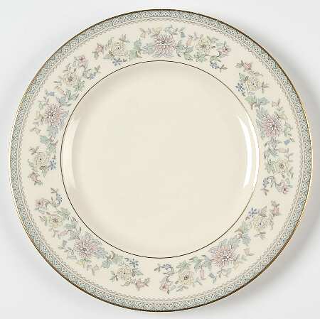 Bordeaux Salad Plate