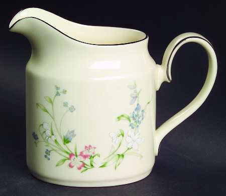 Brookwood Creamer