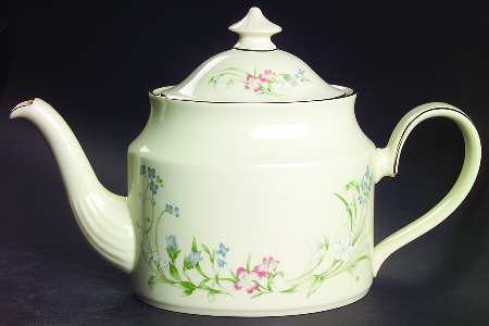 Brookwood Teapot & Lid