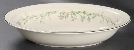 Brookwood 10" Oval Vegetable Bowl