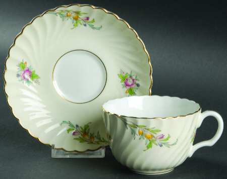 Bromley Flat Cup & Saucer Set