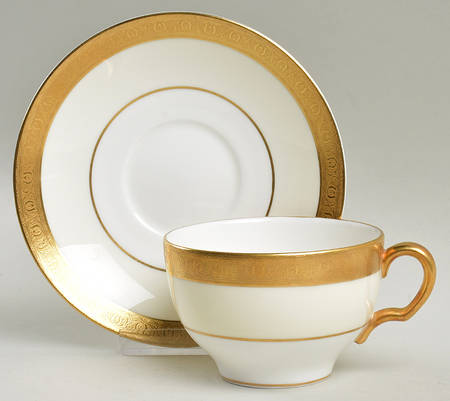 Buckingham Flat Cup & Saucer Set by Minton