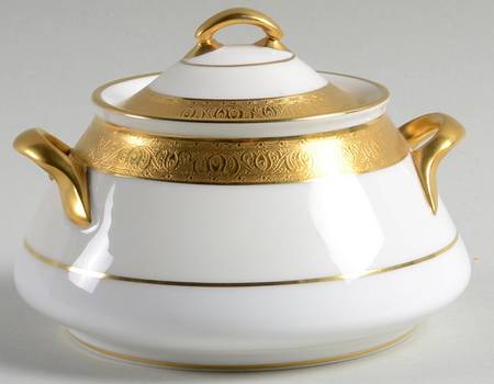 Buckingham Sugar Bowl & Lid