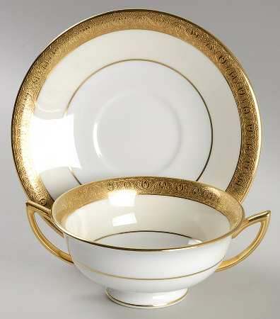 Buckingham Footed Cream Soup Bowl & Saucer Set