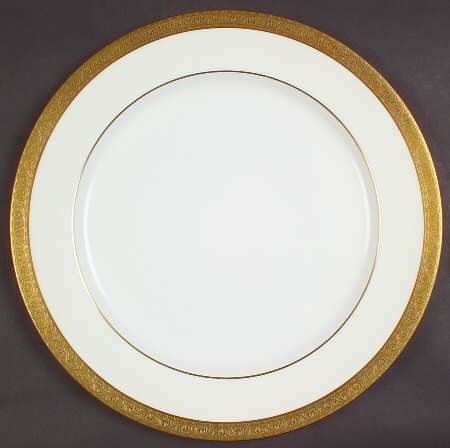 Buckingham 12" Chop Plate (Round Platter)