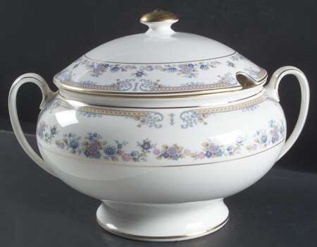 Byron (Blue Flowers) Tureen &  Lid