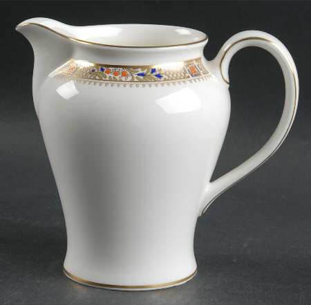 Caliph 20 Oz Pitcher