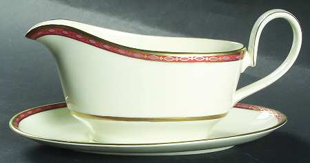 Carlton Gravy Boat & Underplate