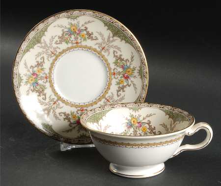 Chatham Green Ivory Footed Cup & Saucer Set