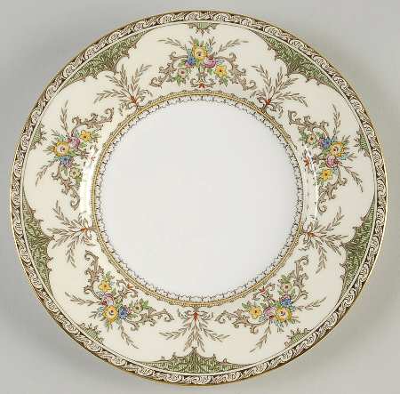 Chatham Green Ivory Luncheon Plate