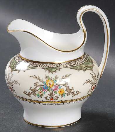 Chatham Green Ivory Creamer