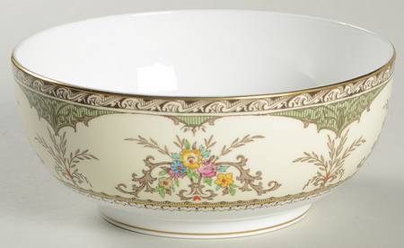 Chatham Green Ivory Cranberry Bowl