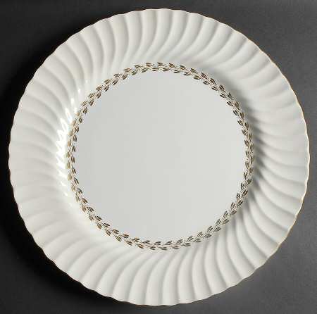 Cheviot Gold 15" Chop Plate (Round Platter)