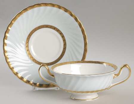 Chevron Footed Cream Soup Bowl & Saucer Set