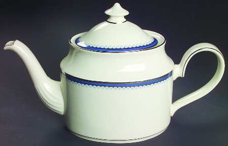 Clifton (Platinum Trim) Teapot & Lid