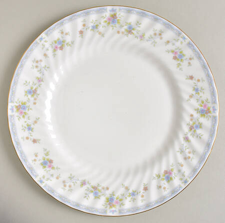 Cliveden Dinner Plate