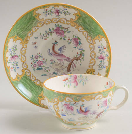 Cockatrice Green (Smooth, Yellow Trim) Oversized Cup & Saucer Set