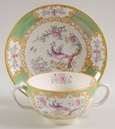 Cockatrice Green (Smooth, Yellow Trim) Flat Bouillon Cup & Saucer
