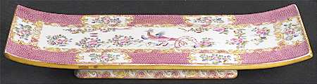 Cockatrice Pink (Smooth, Wreath Backstamp) Footed Rectangular Display Stand by Minton