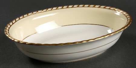 Commodore 9" Oval Vegetable Bowl