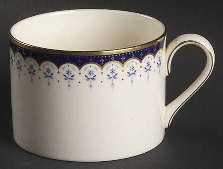 Consort Flat Cup