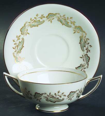 Corinthian Footed Cream Soup Bowl & Saucer Set