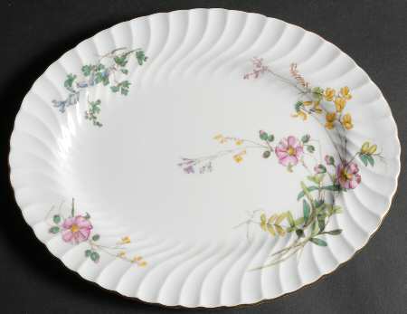 Dainty Sprays 12" Oval Serving Platter