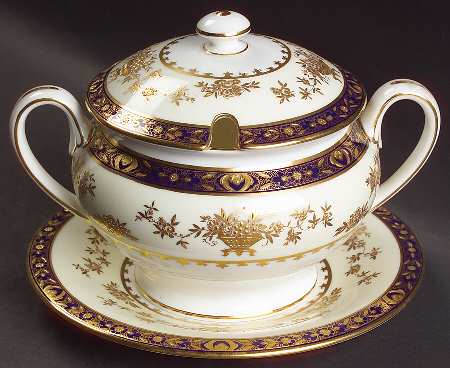 Dynasty Cobalt Sauce Boat & Lid with Underplate