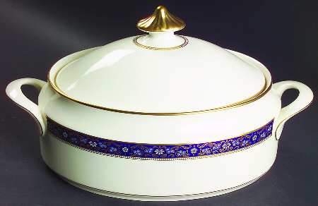 Edinburgh Dark Blue Oval Covered Vegetable