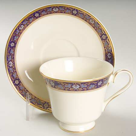 Edinburgh Dark Blue Footed Cup & Saucer Set