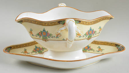 Eloise Orange Gravy Boat with Attached Underplate