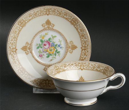 English Rose Footed Cup & Saucer Set