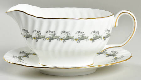Ermine Gravy Boat with Attached Underplate