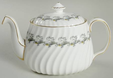 Ermine Teapot & Lid