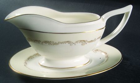 Felicity Gravy Boat & Underplate
