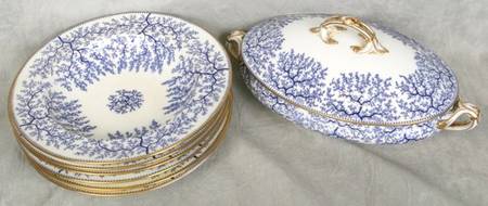 Fibre Blue Oval Covered Vegetable