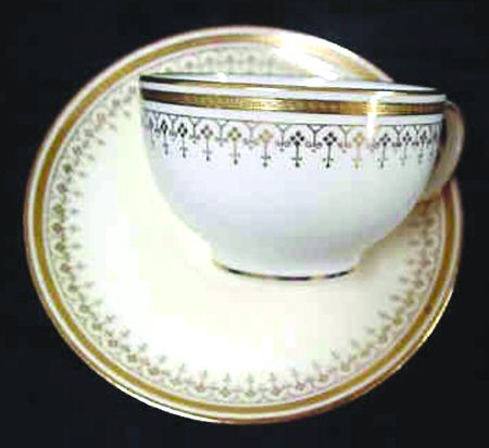 G8501 Flat Cup & Saucer Set