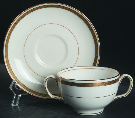 G9816 Footed Bouillon Cup & Saucer