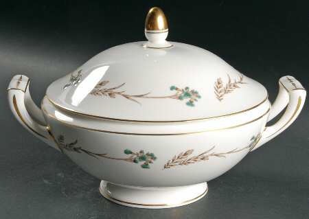 Glengarry Round Covered Vegetable