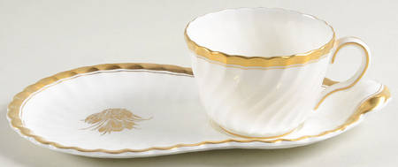 Gold Crocus Plate for Dessert Plate & Cup Set